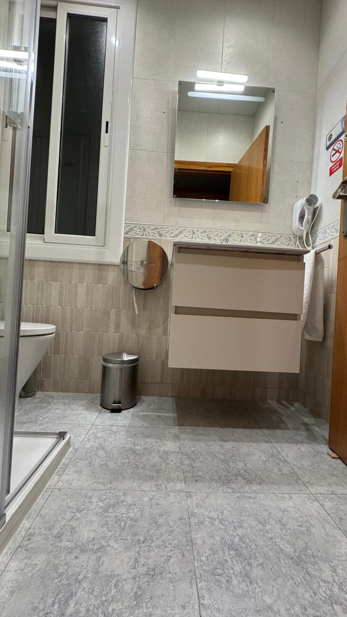 Hostal Madrazo Barcelona Eksteriør bilde