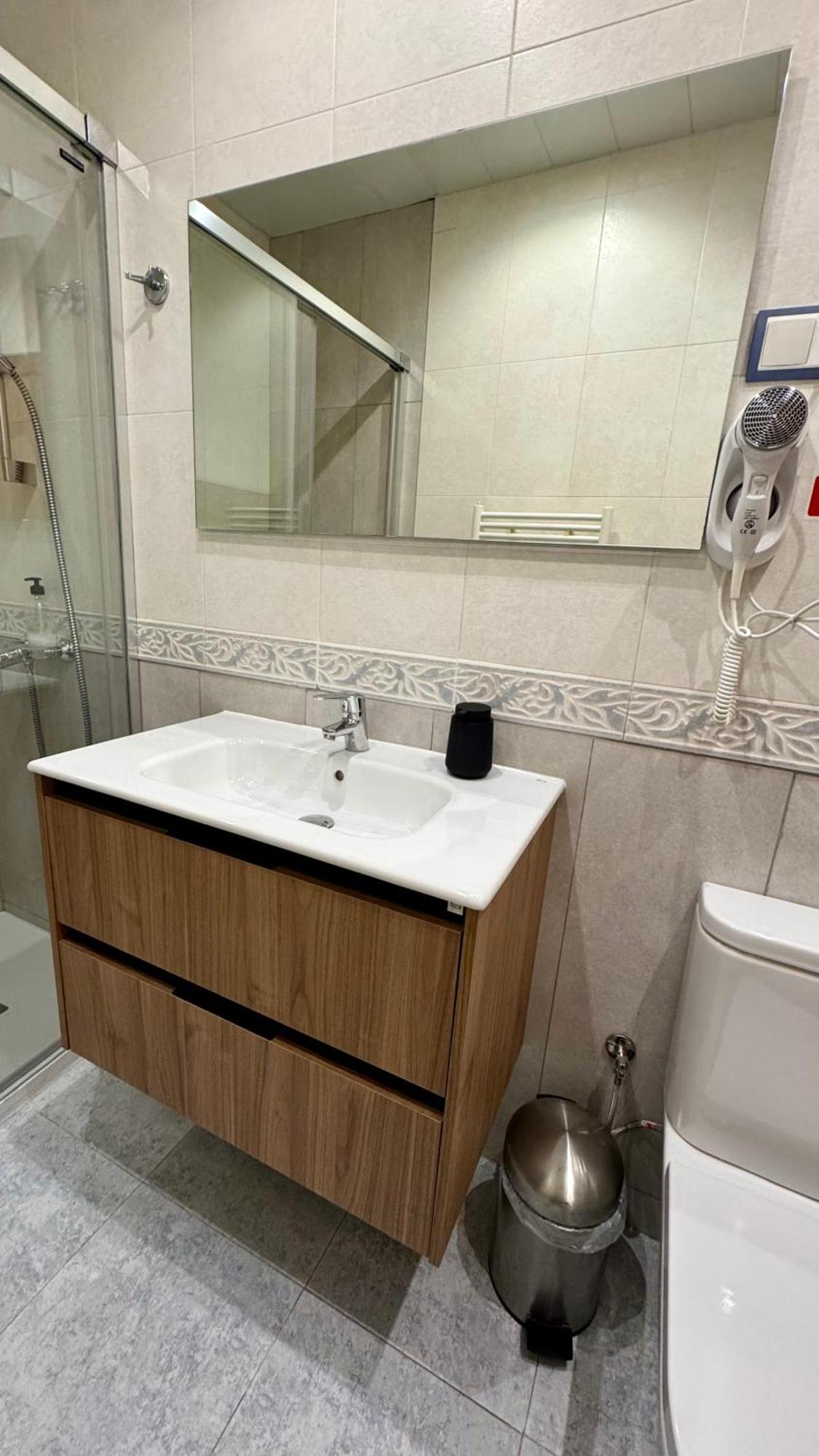 Hostal Madrazo Barcelona Eksteriør bilde